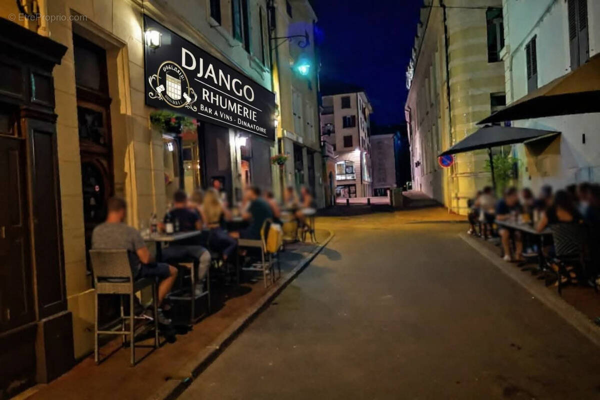 Commerce à EVIAN-LES-BAINS