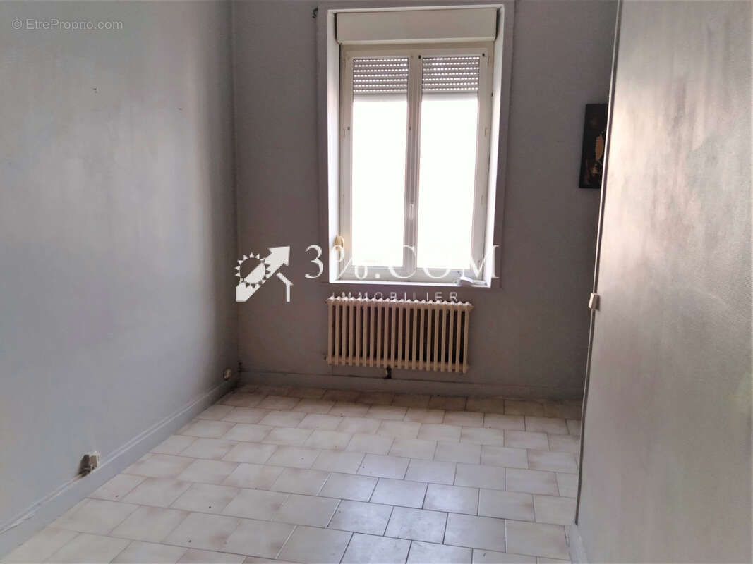Appartement à FOUG