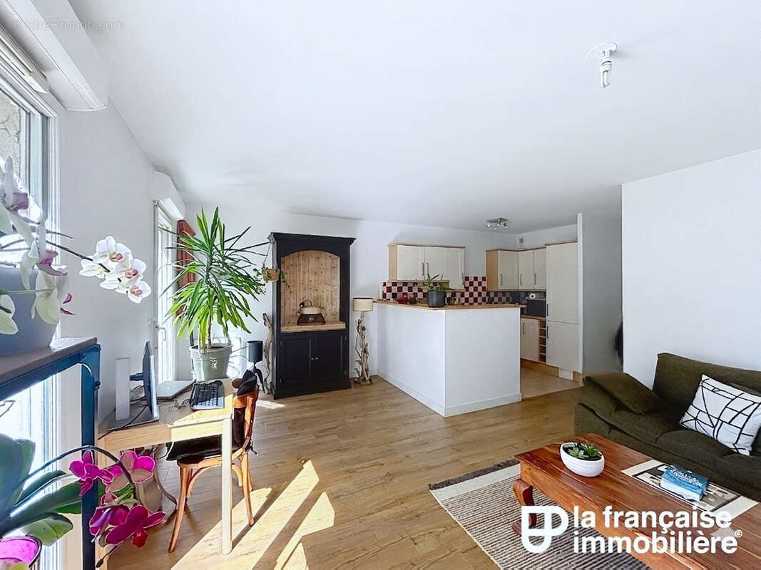 Appartement à THORIGNE-FOUILLARD