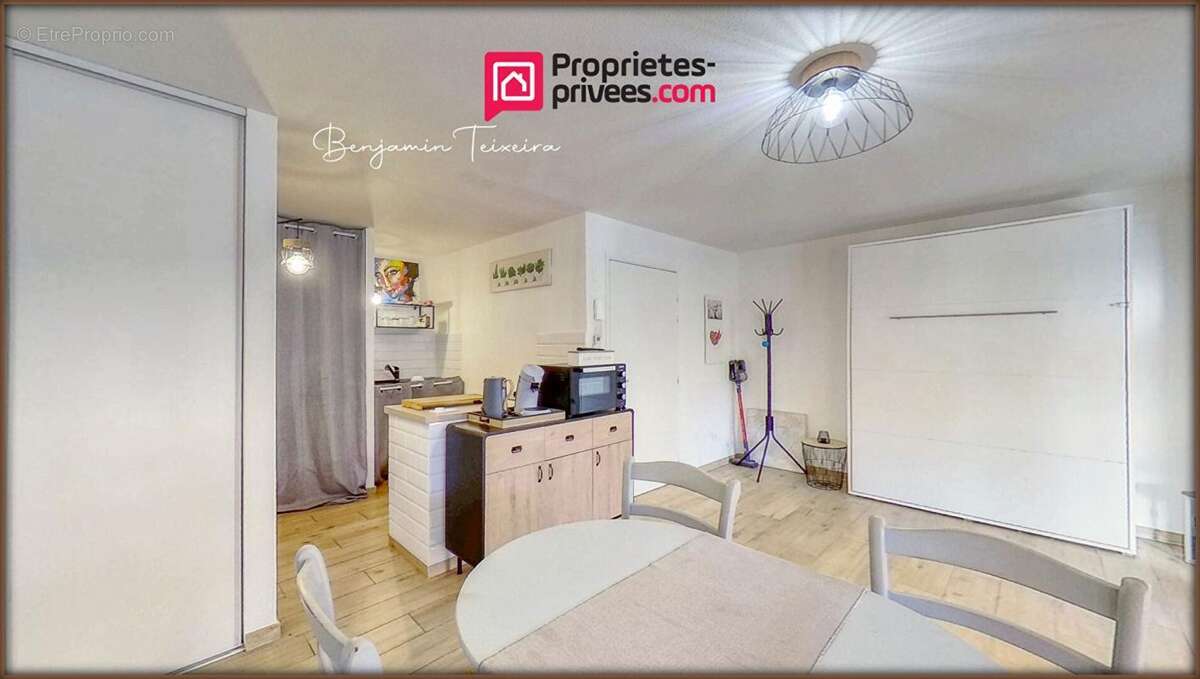 Appartement à FREJUS
