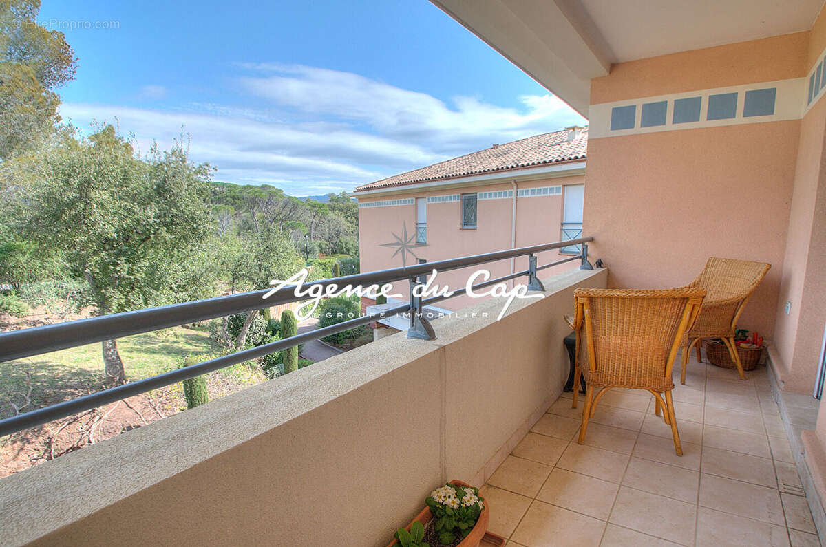 Appartement 4 pieces  109 m2 dernier etage piscine garage saint-raphael - photo 14