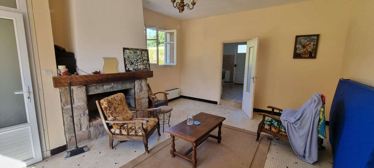 PHEHEDEL, 10 km de PAIMPOL, maison de caractère à vendre avec potentiel locatif - photo 13