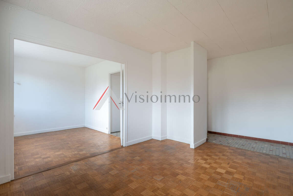 Appartement à SEYSSINET-PARISET