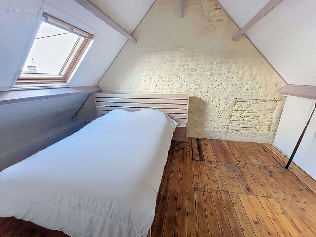 Maison à OUISTREHAM