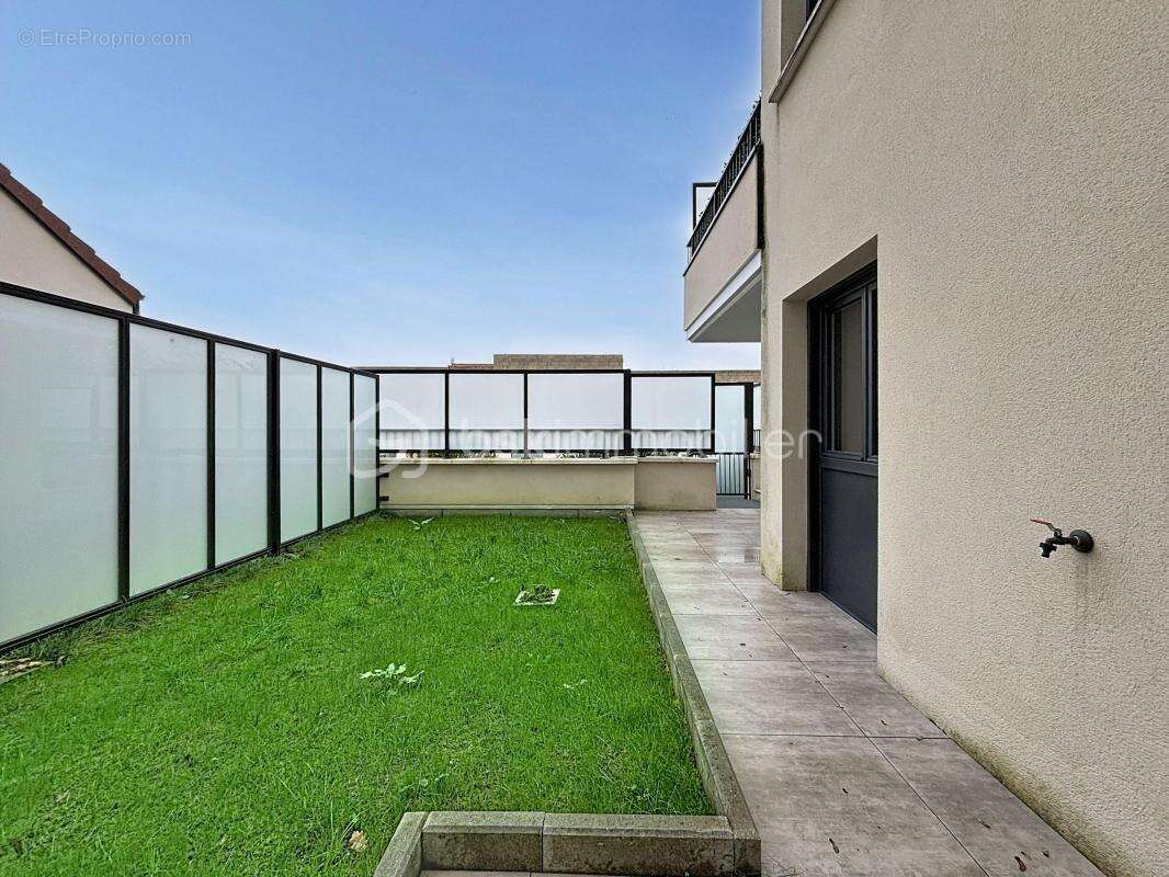 Appartement à CHAMPS-SUR-MARNE