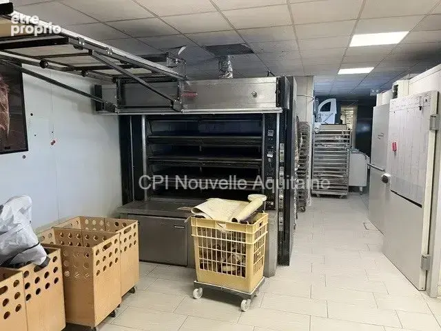 Bien immobilier à vendre à La Couronne (16400) - photo 5