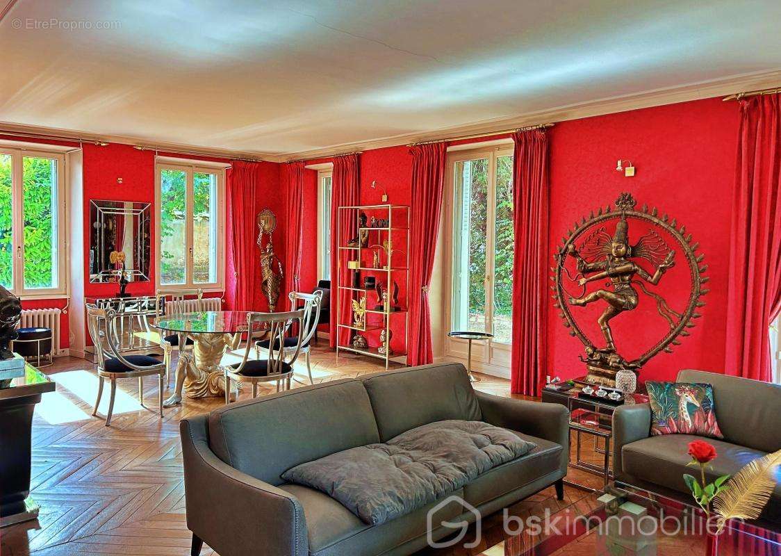 Maison à GARANCIERES