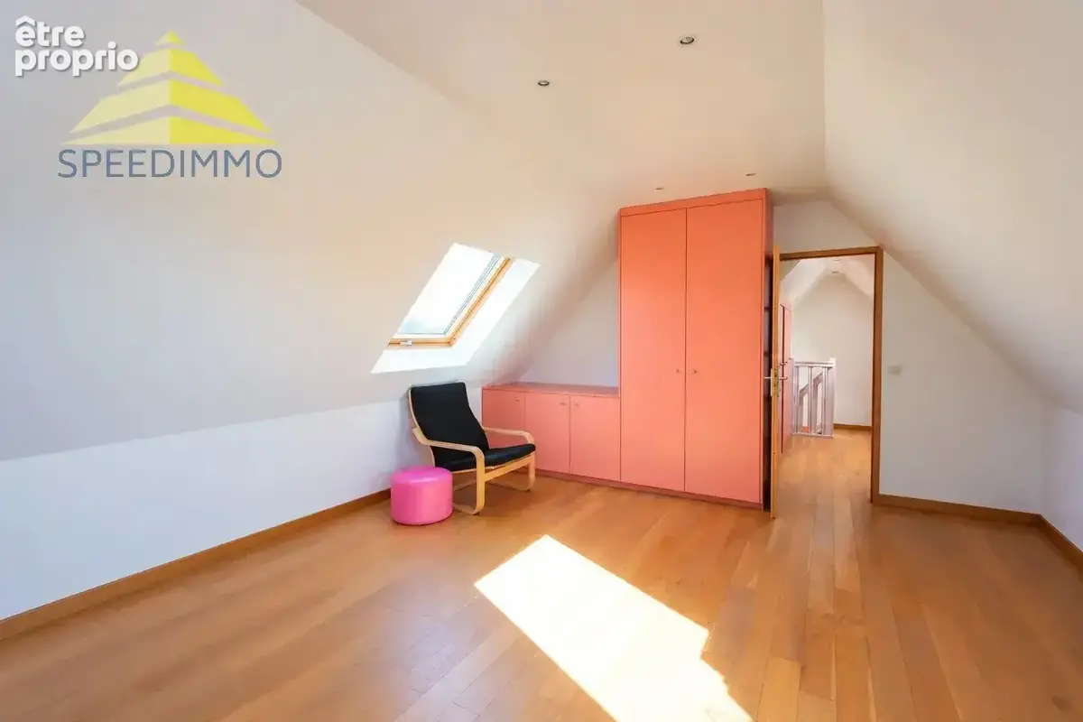 Maison familiale moderne à Périgny, 4 chambres, 131 m² - photo 14
