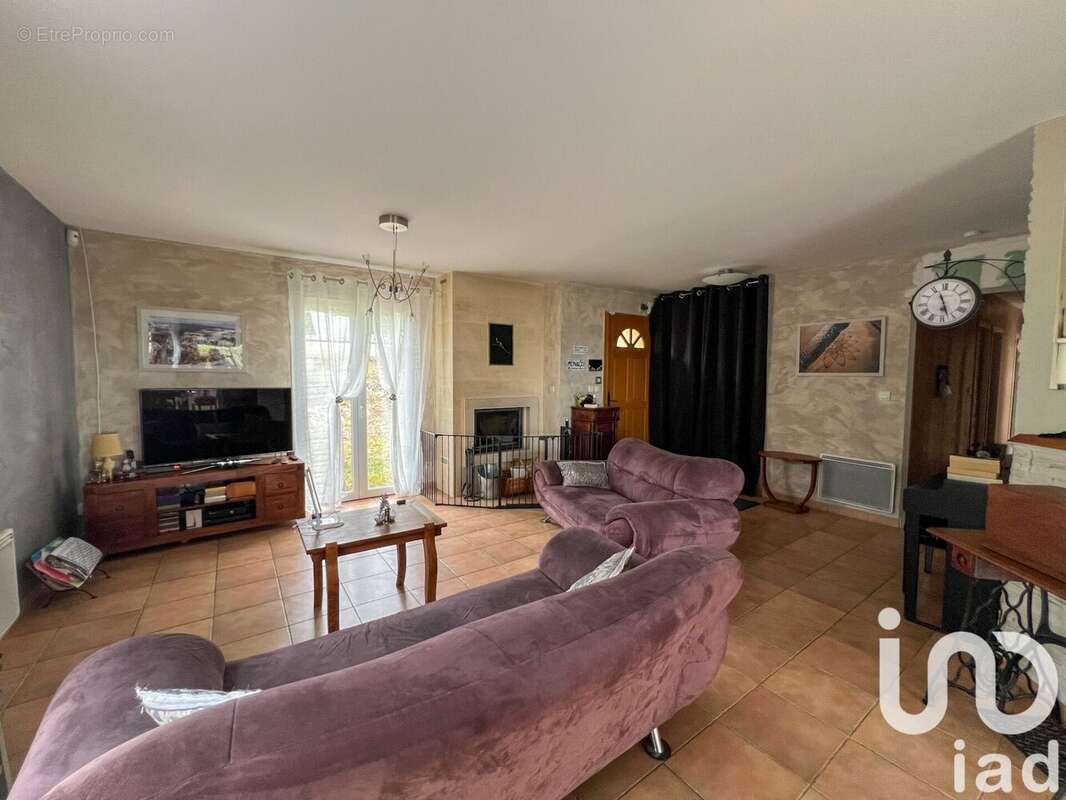 Photo 6 - Maison à SAINT-ROMAIN-LA-VIRVEE