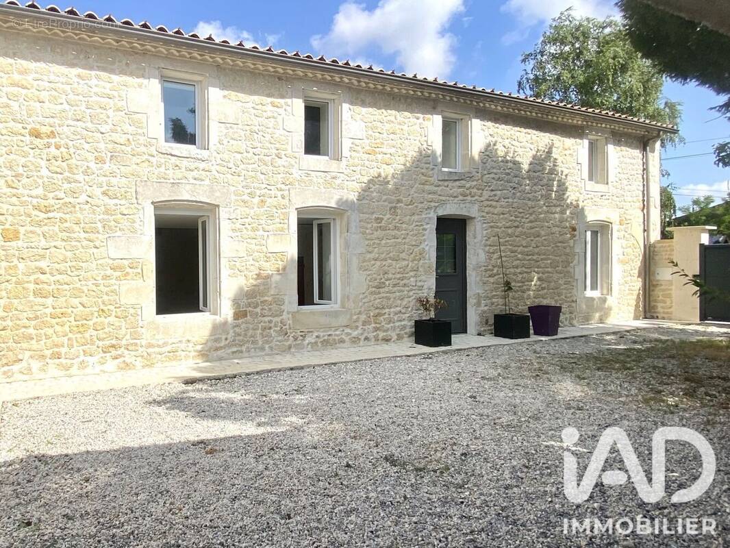 Photo 1 - Maison à NIEULLE-SUR-SEUDRE