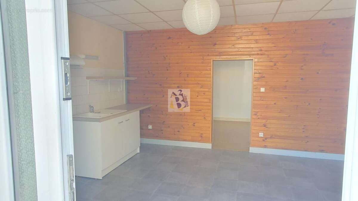 Saint Michel 1 Studio + 1 maison T3 - photo 3