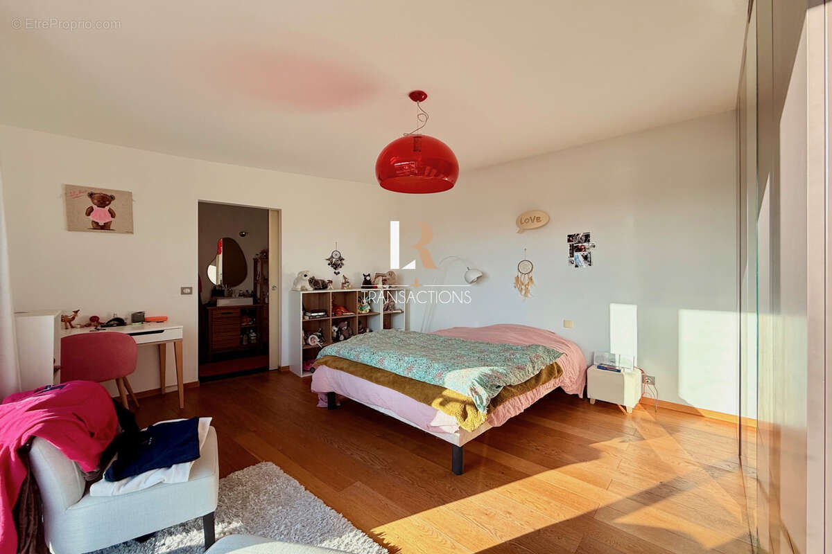 Maison à LA ROCHELLE