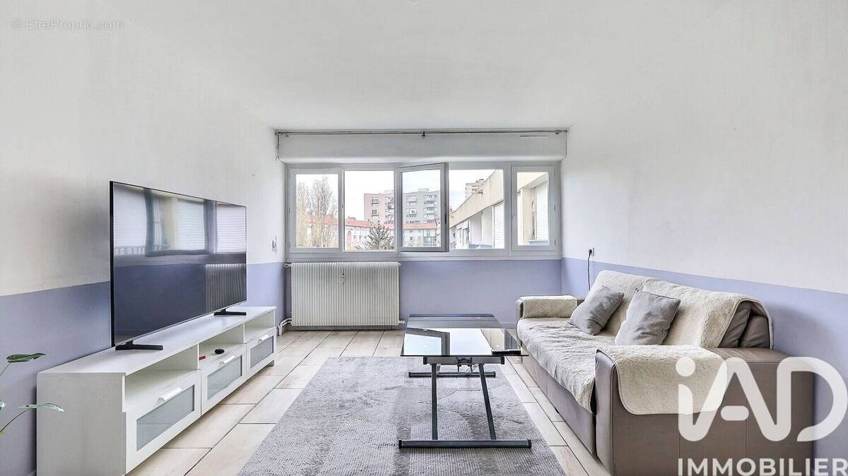 Photo 1 - Appartement à NIMES