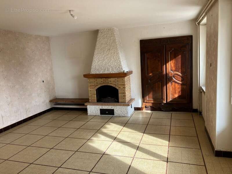 Maison à BELLEVILLE