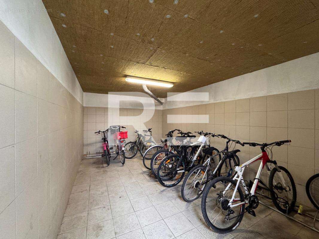 Studio (libre) avec parking – idéal investissement rodilhan - photo 9
