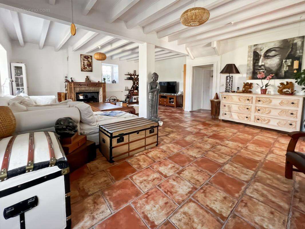 Maison à LARRESSORE
