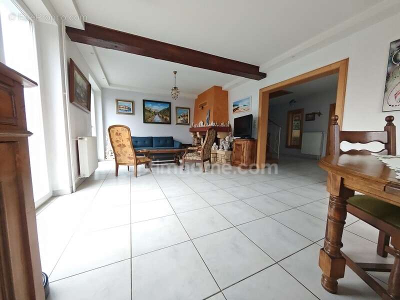 Maison à WEYERSHEIM