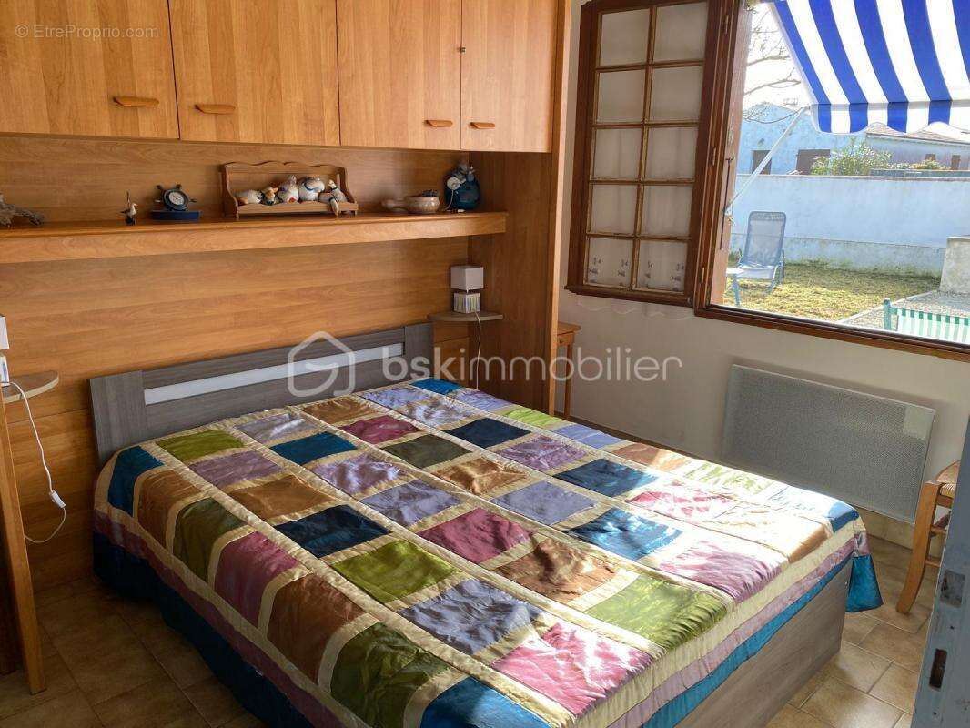 Maison à LA BREE-LES-BAINS