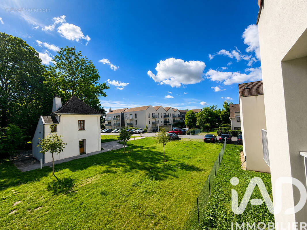 Photo 1 - Appartement à MARLY-LA-VILLE