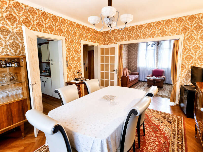 Maison à LAGUENNE