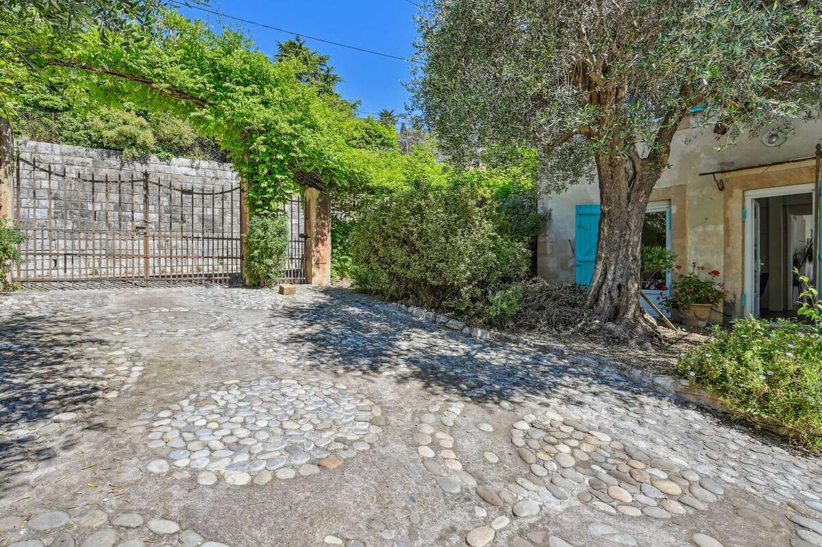Maison à GRASSE