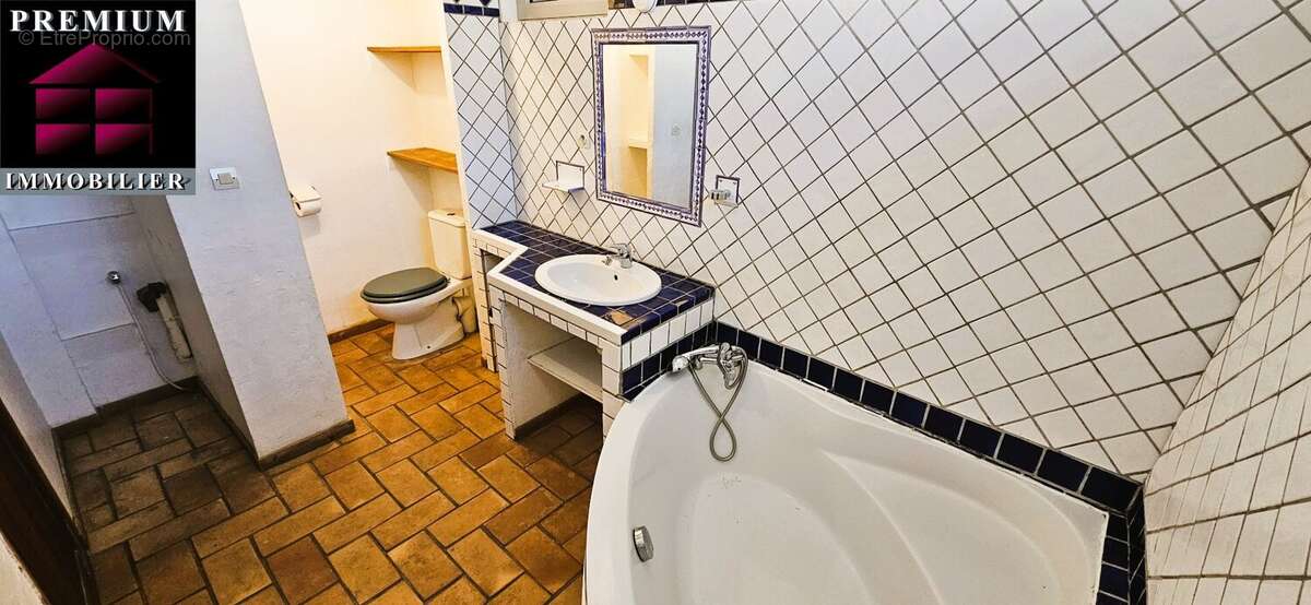 Maison à SAINT-ESTEVE