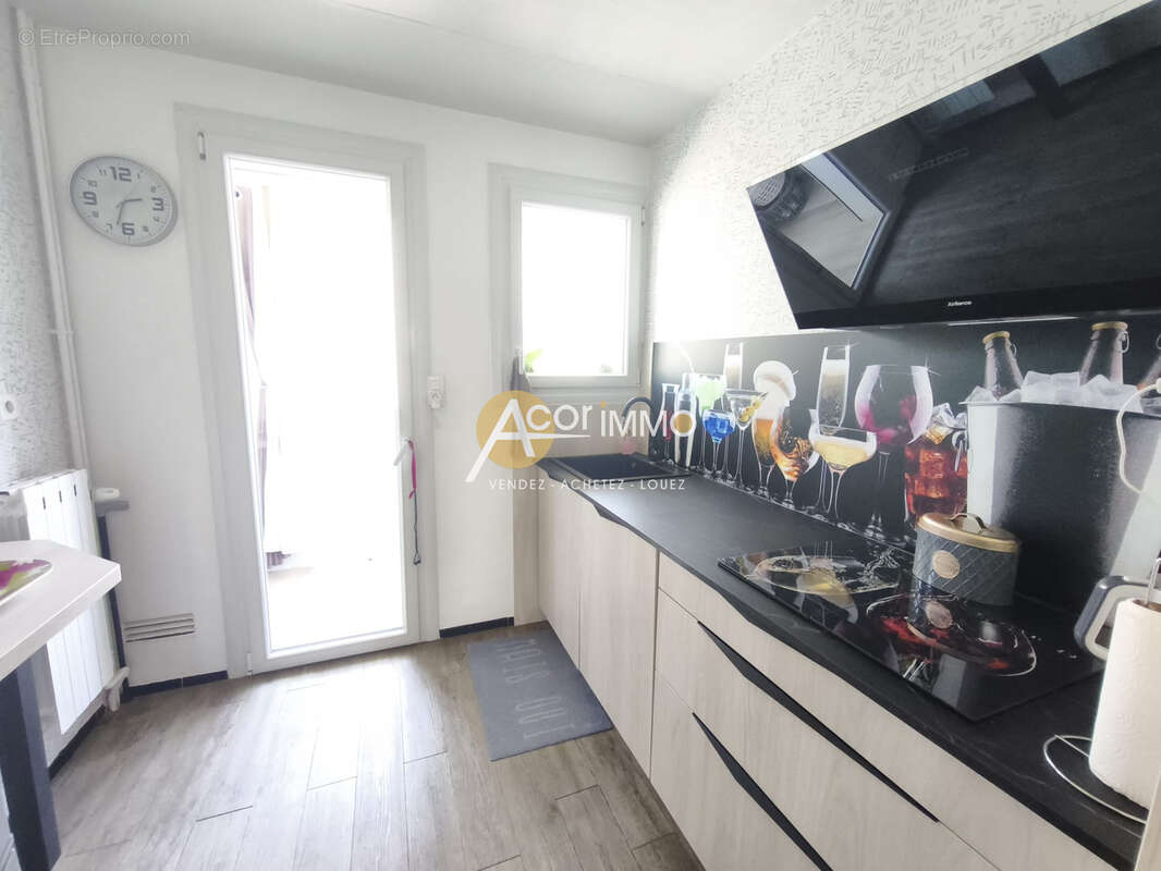 Six fours les plages - faux t4 renové + cave - photo 7