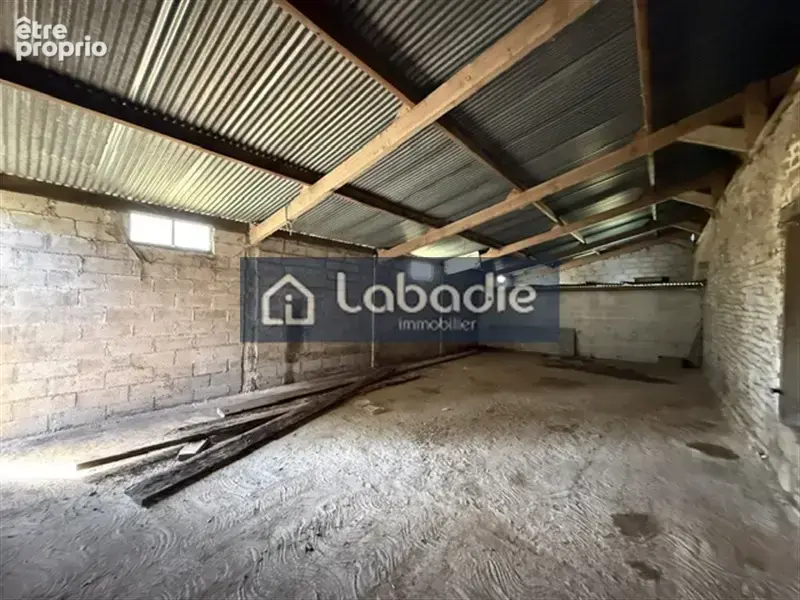 Maison 5 pièces - 3 chambres -3165m2 plusieurs dépendances à Vire - photo 13