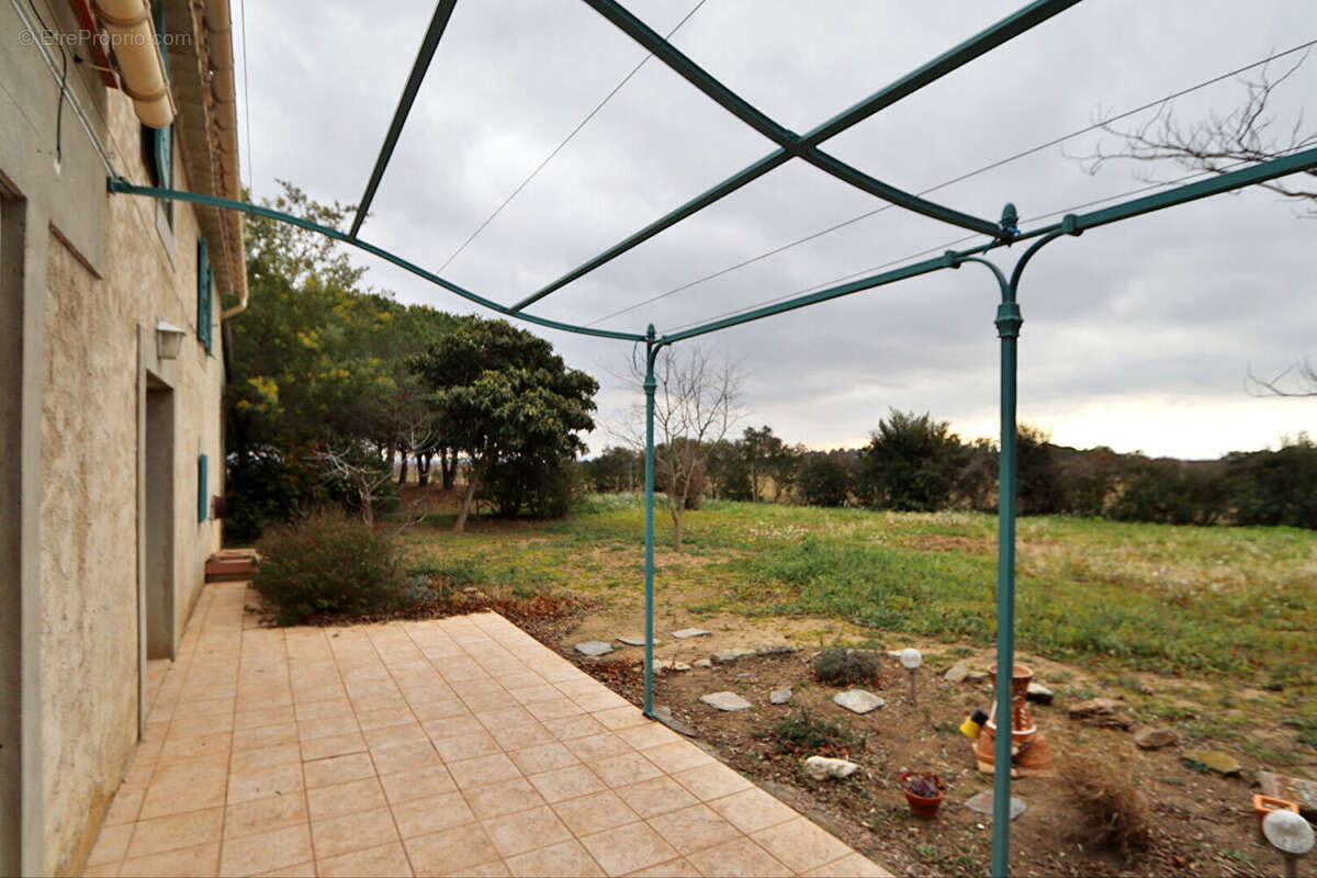 Maison à LAURE-MINERVOIS