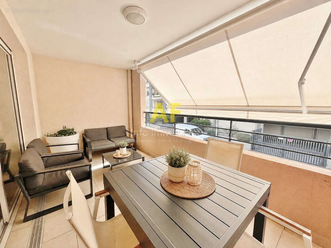 Appartement à SAINT-RAPHAEL