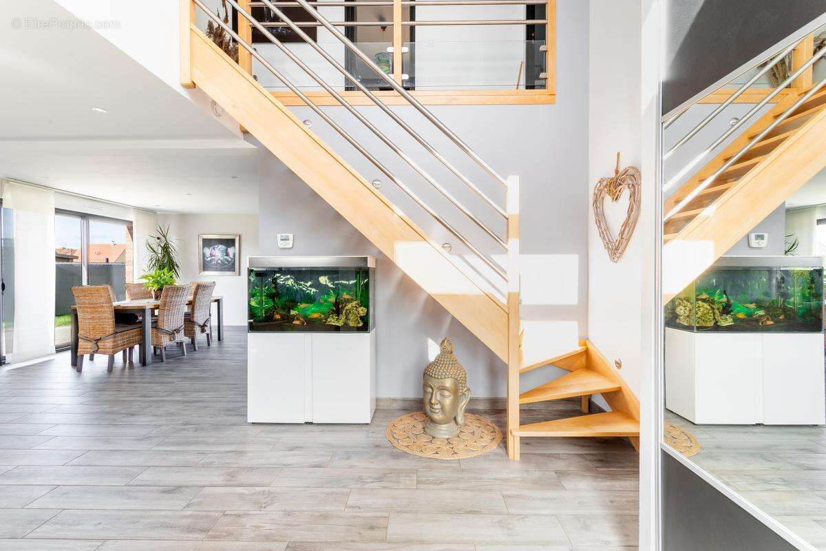 Maison à GONDECOURT