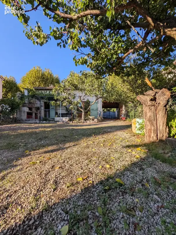 Maison de 90 m2 à Saint-Martin-de-la-Brasque avec garage et jardin - photo 16