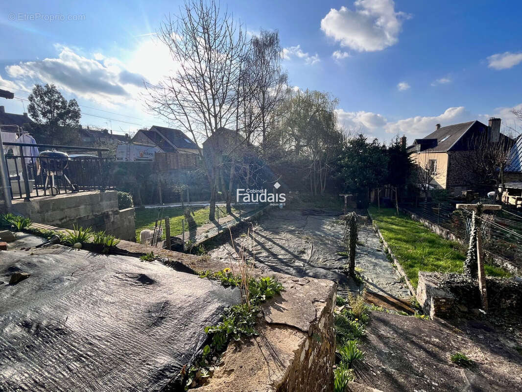Maison 97 m² à Torigni-Sur-Vire  - photo 8