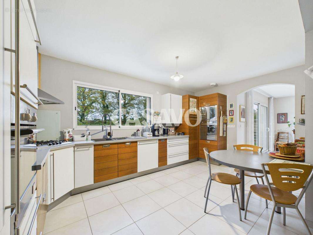 Maison à BOUGUENAIS