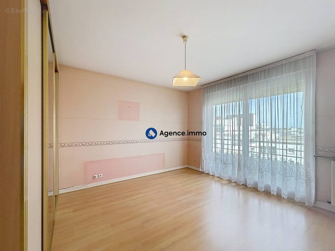 Appartement à TOURS