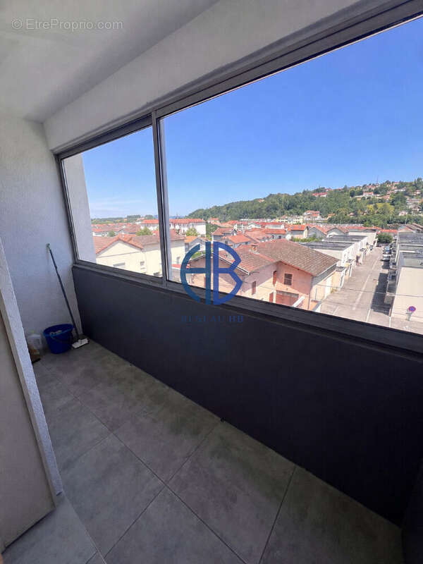Appartement à BOURGOIN-JALLIEU