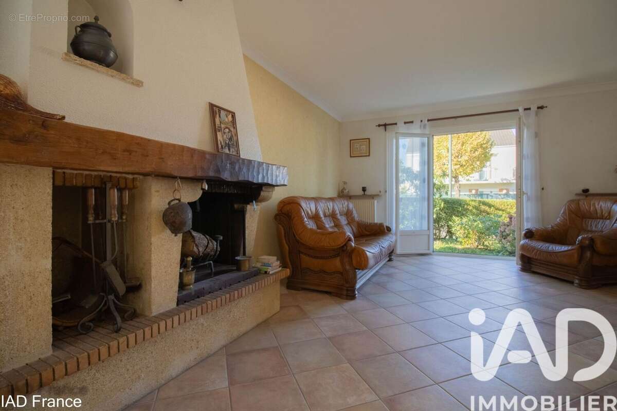 Photo 6 - Maison à ELANCOURT