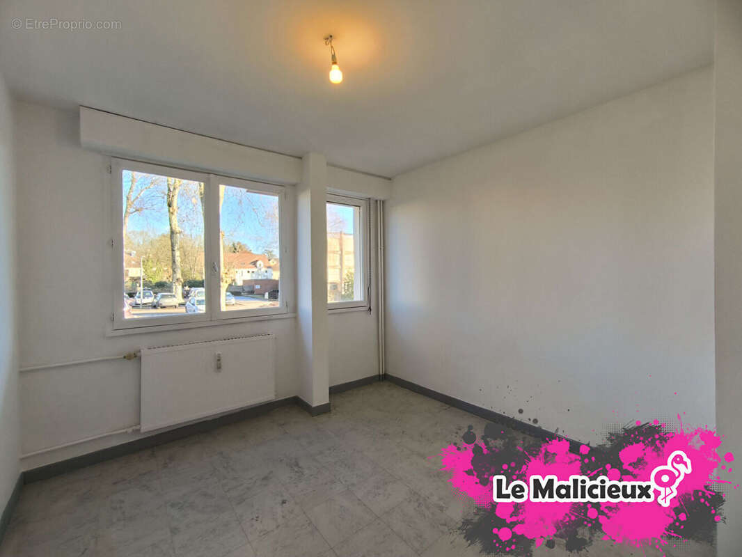 Appartement à LUXEUIL-LES-BAINS