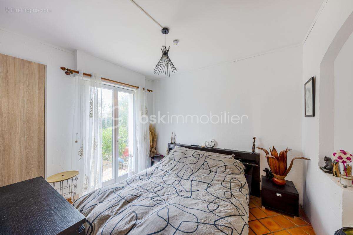 Maison à ROSNY-SUR-SEINE