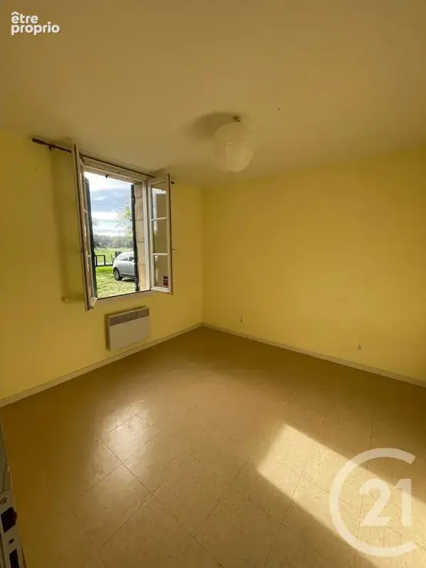 Maison 6 pièces 188 m² à vendre à Les Peintures (33230) - photo 7