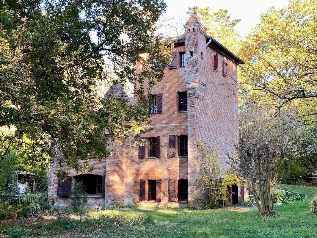   - Maison à MONTASTRUC-LA-CONSEILLERE