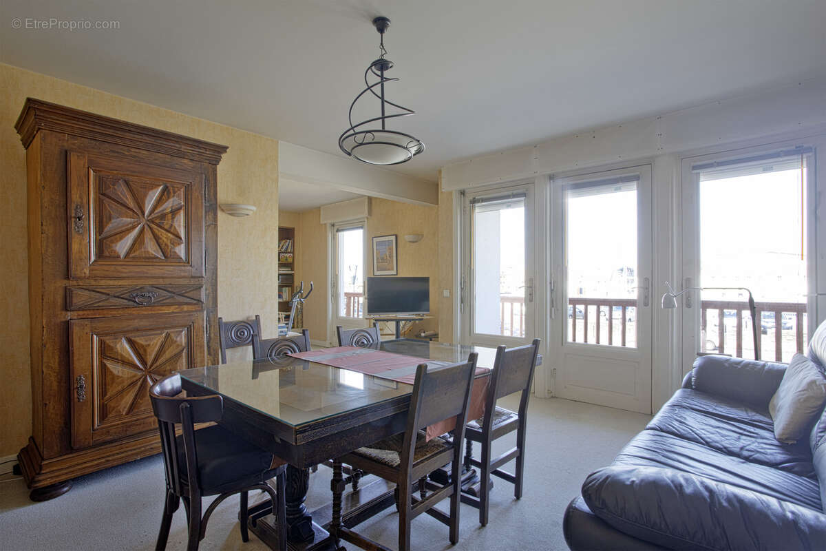 Appartement à CIBOURE