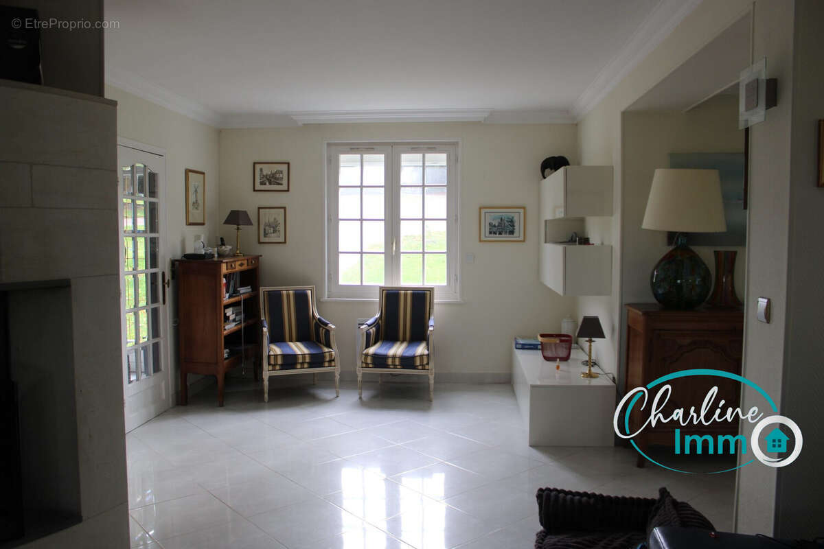 Maison à LONGPRE-LES-CORPS-SAINTS