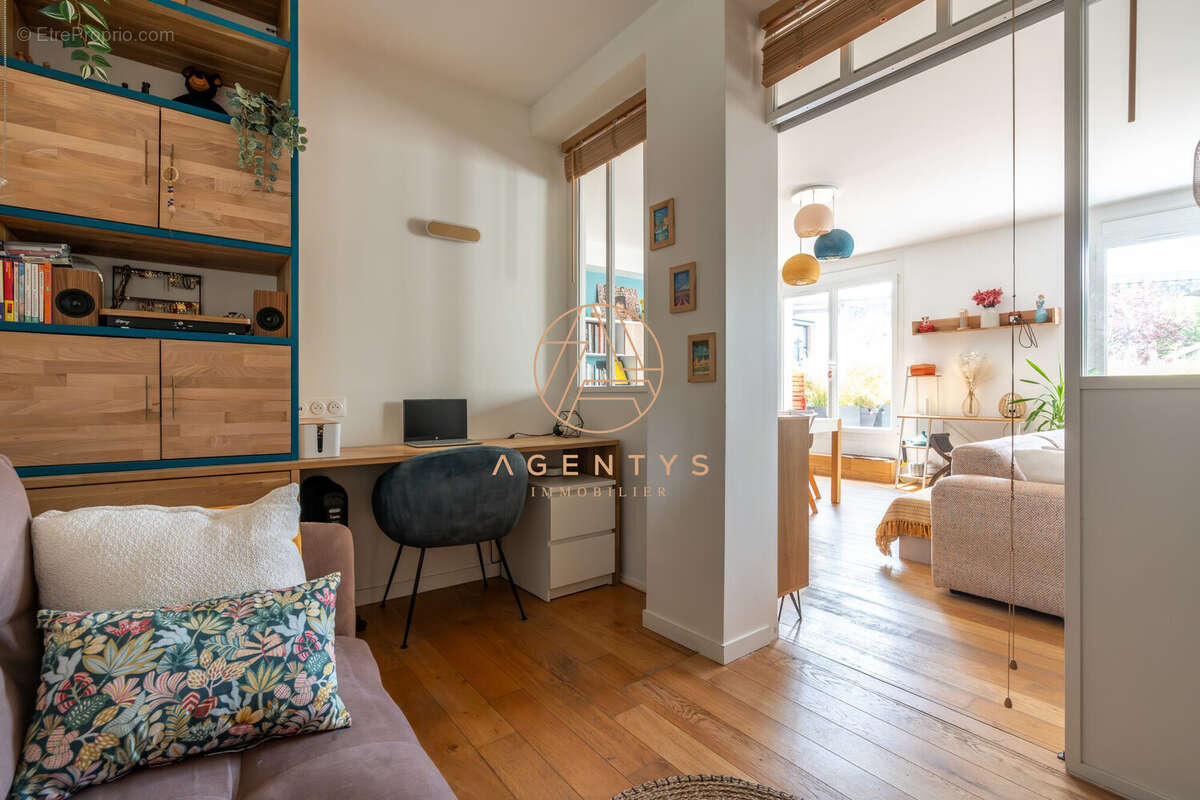 Appartement à LE PERREUX-SUR-MARNE