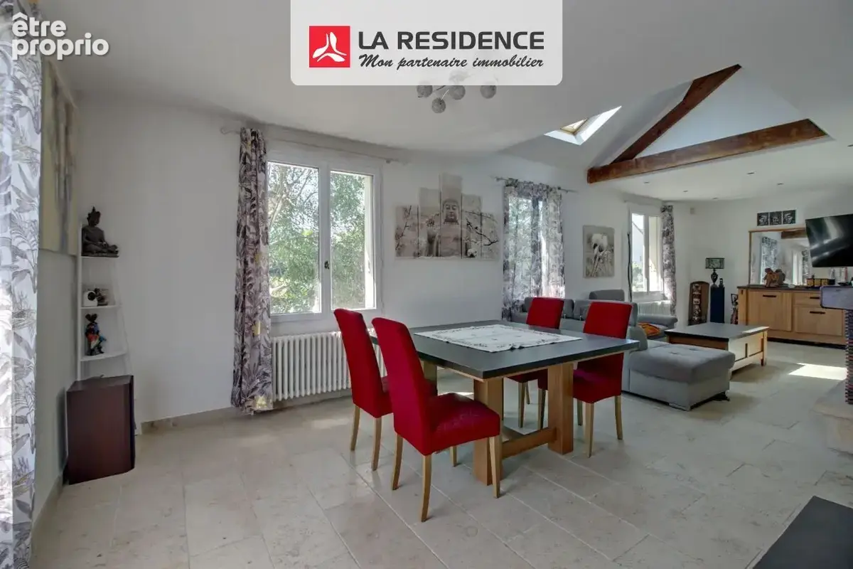 Maison 7 pièces 130 m² à vendre à Conflans-Sainte-Honorine (78700) - photo 2