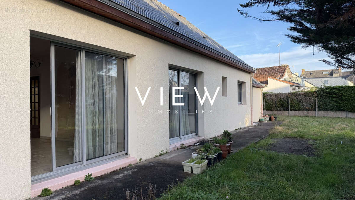 Maison à LE POULIGUEN