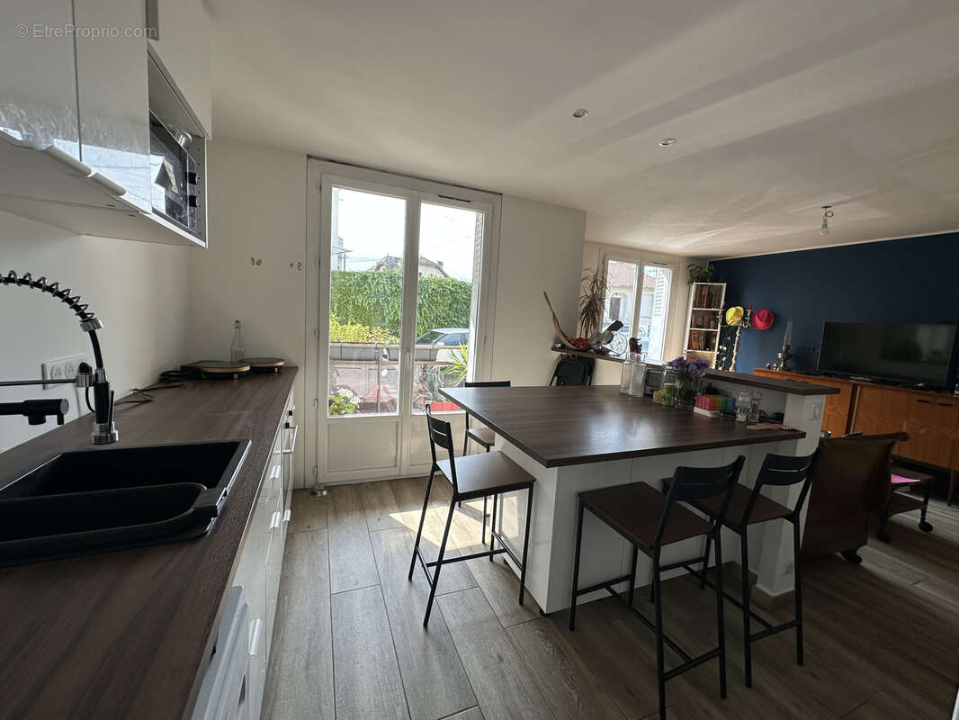 Appartement à AIX-LES-BAINS