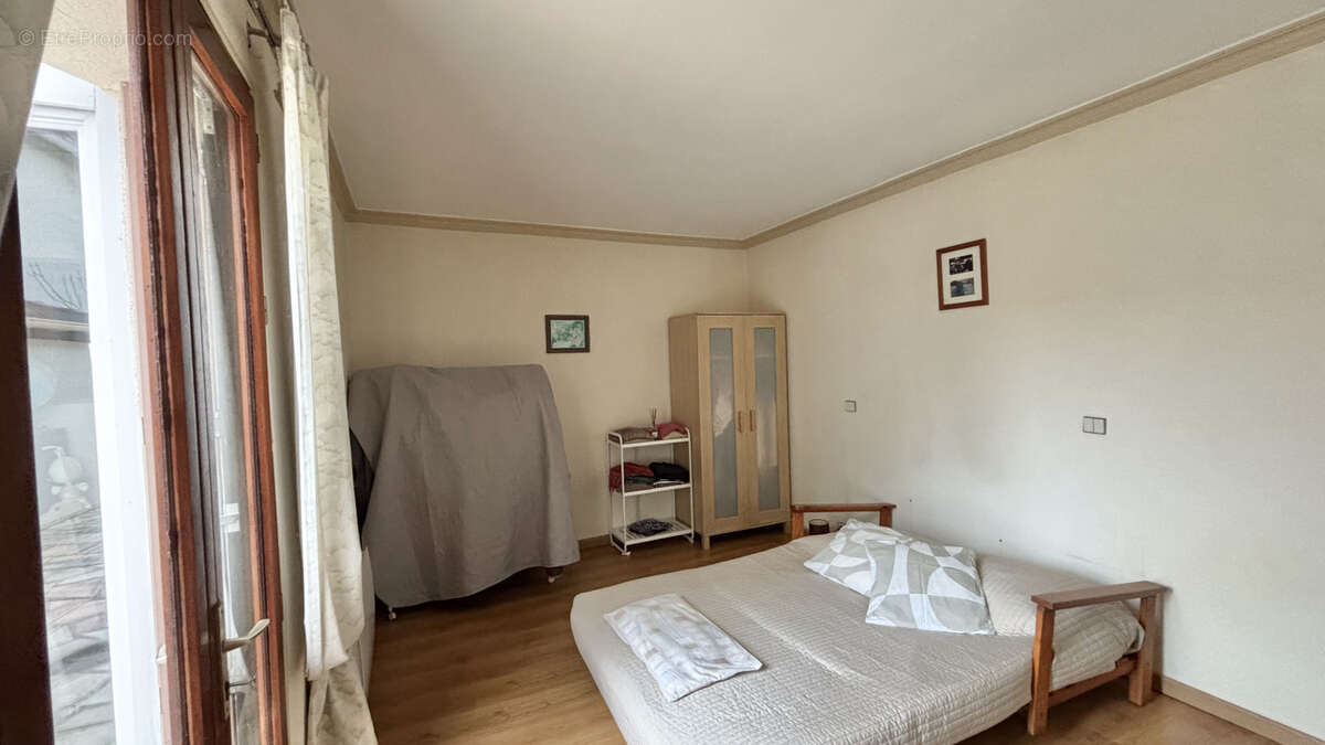 Maison à SAINT-GRATIEN