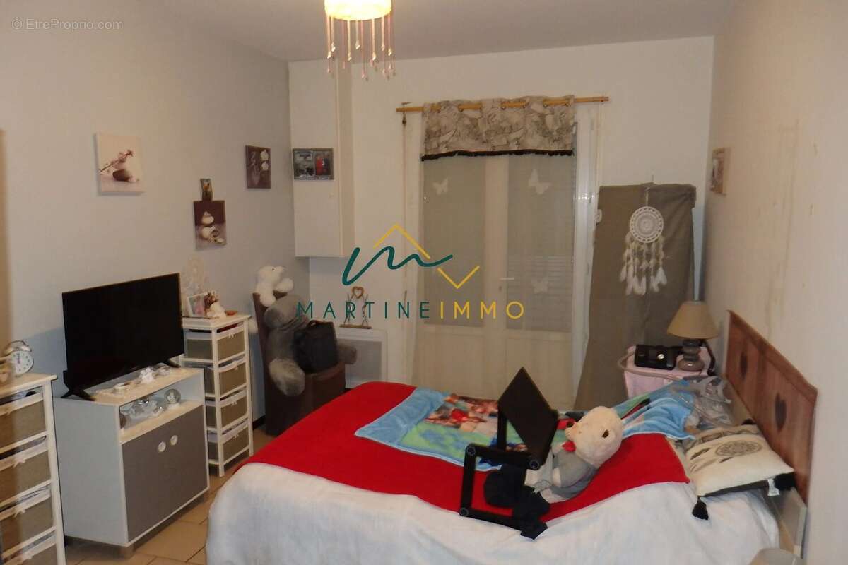 Immeuble a vendre a seyches - photo 12