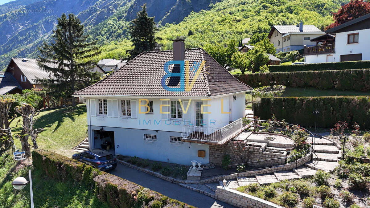 Maison à VILLARGONDRAN